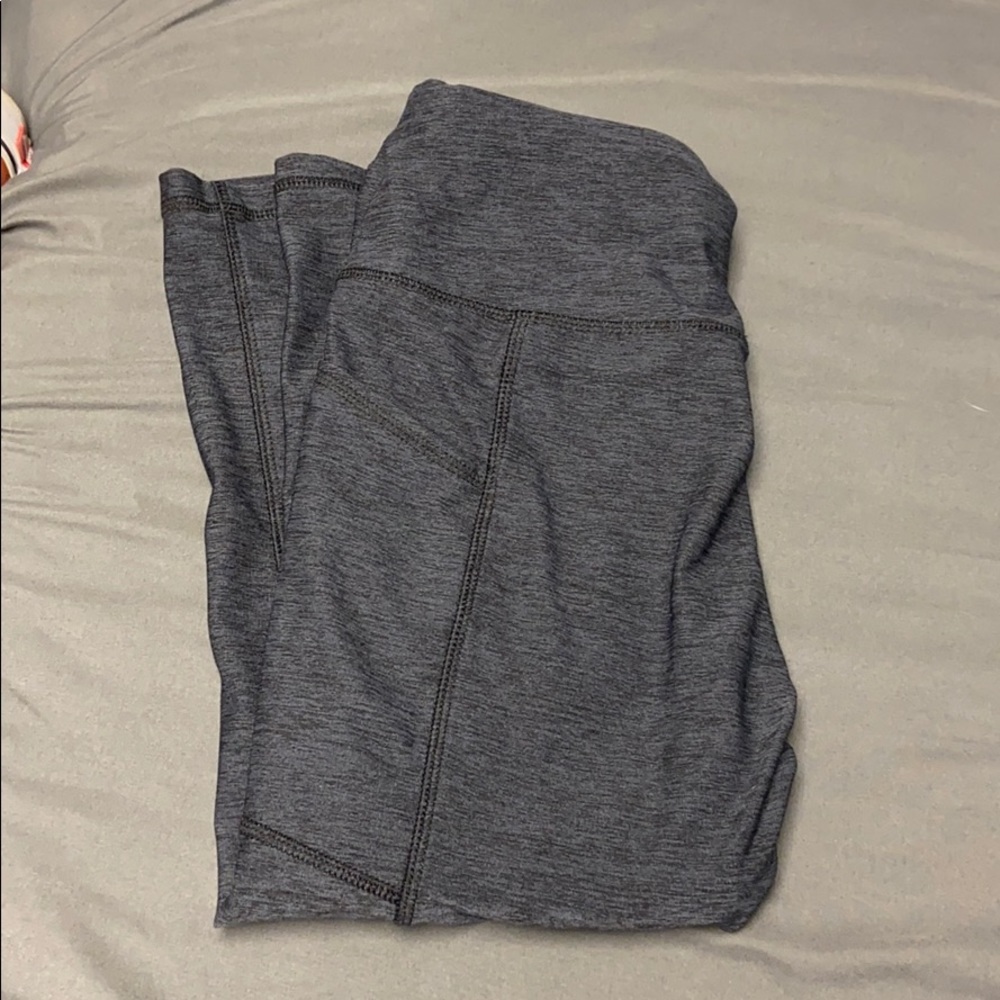 athletic leggings